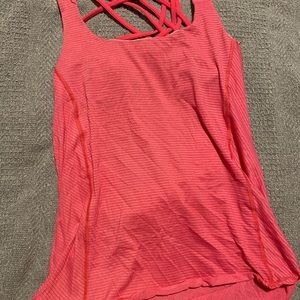 Lululemon Tank, built-in bra